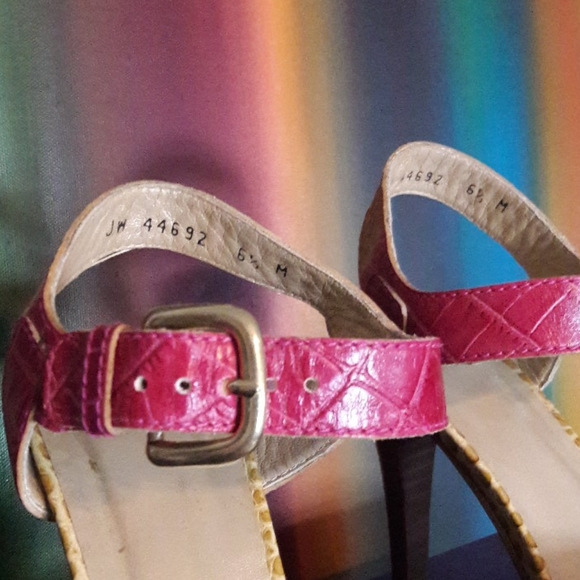 Stuart Weitzman Strutting platform sandals - Picture 7 of 8